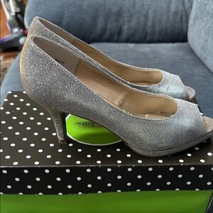 Kelly & Katie Silver and Gold Peep-Toe Heels